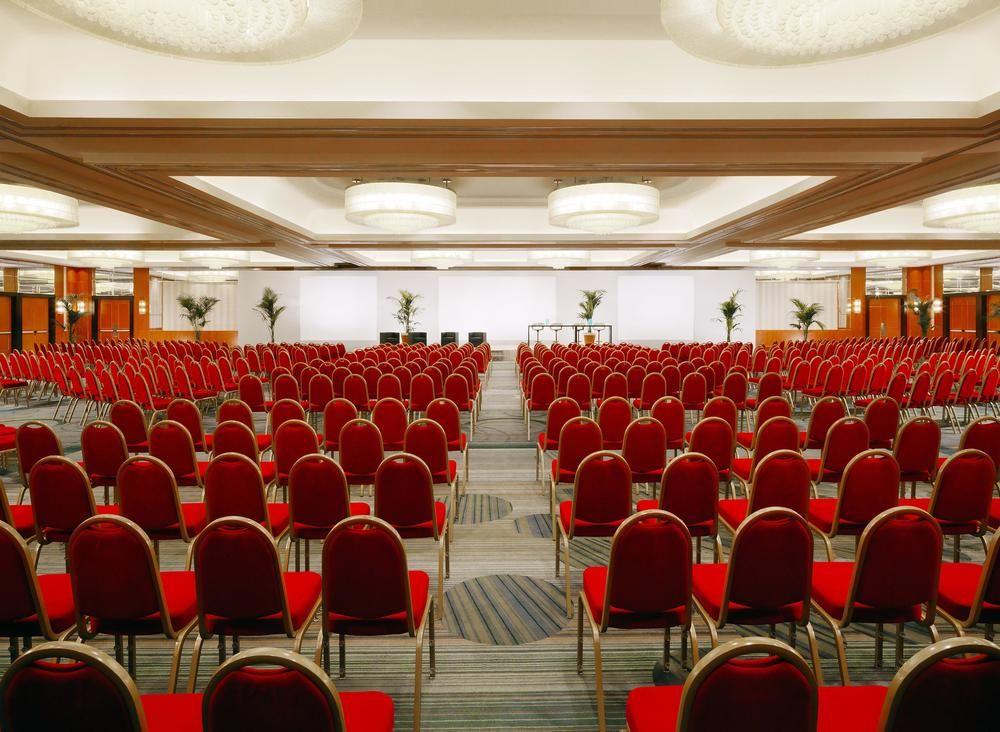 Sheraton Hotel&conference Center 4*