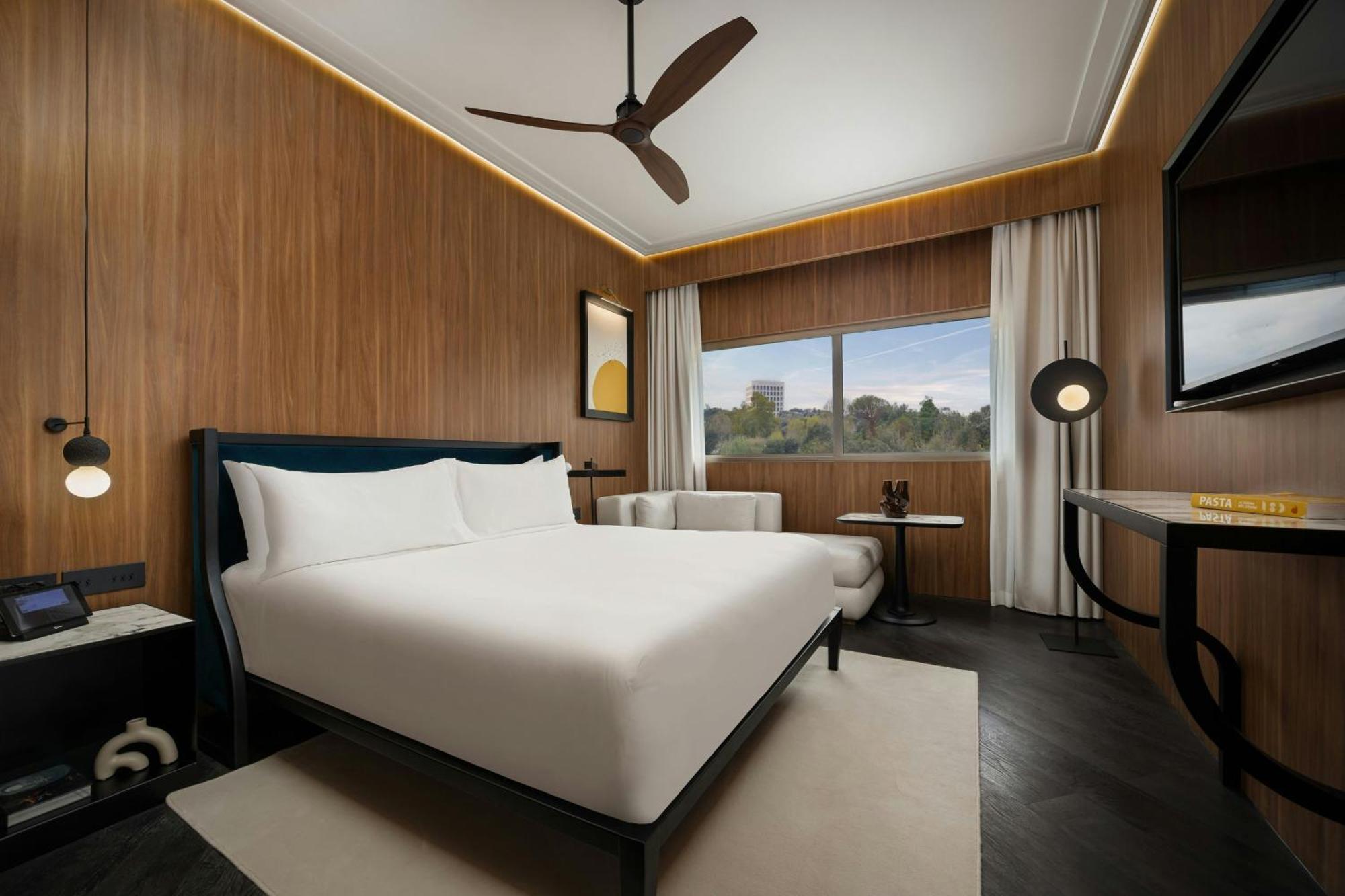 Sheraton Hotel&conference Center