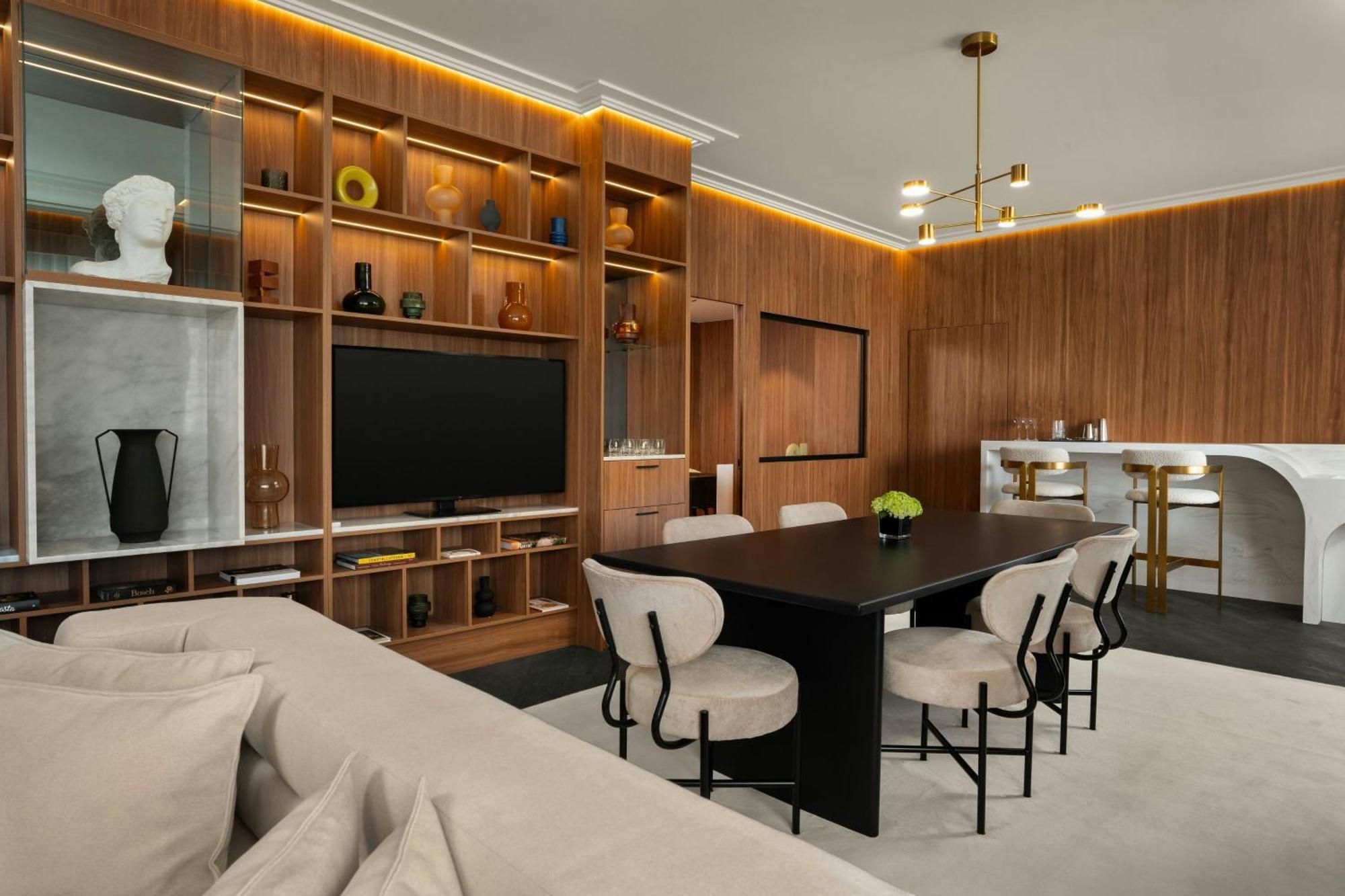 Sheraton Hotel&conference Center Hotel 4*